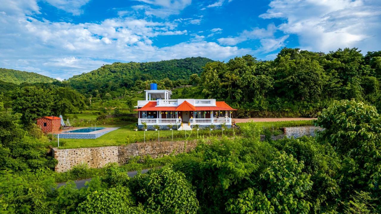 Spicy Mango Ocean Paradise - Luxurious Sea View Villa In Alibaug Christpada ภายนอก รูปภาพ