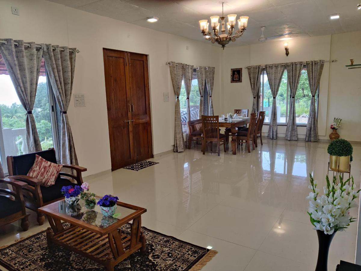 Spicy Mango Ocean Paradise - Luxurious Sea View Villa In Alibaug Christpada ภายนอก รูปภาพ