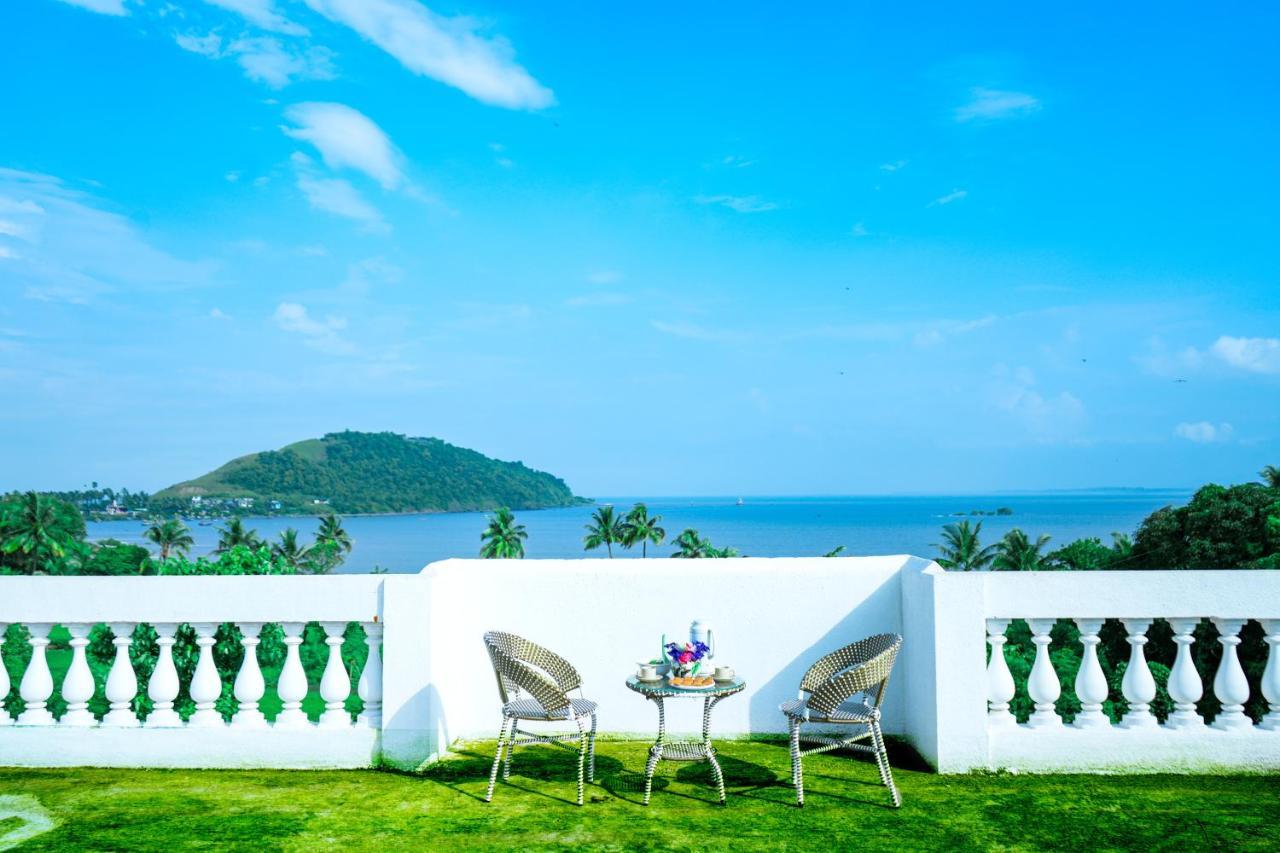 Spicy Mango Ocean Paradise - Luxurious Sea View Villa In Alibaug Christpada ภายนอก รูปภาพ
