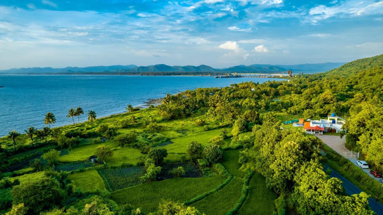 Spicy Mango Ocean Paradise - Luxurious Sea View Villa In Alibaug Christpada ภายนอก รูปภาพ